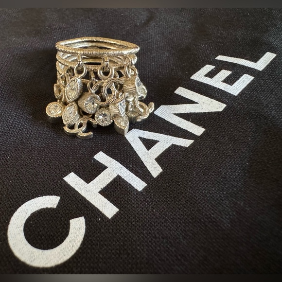 Chanel Ring - Picture 7 of 16